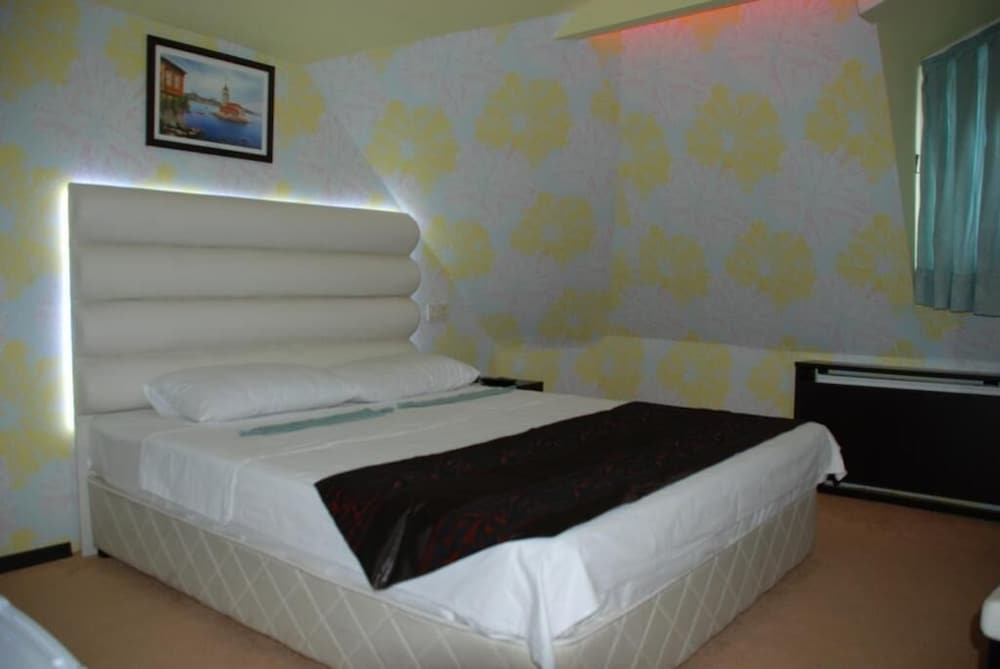 TIMYA HOTEL 22/55