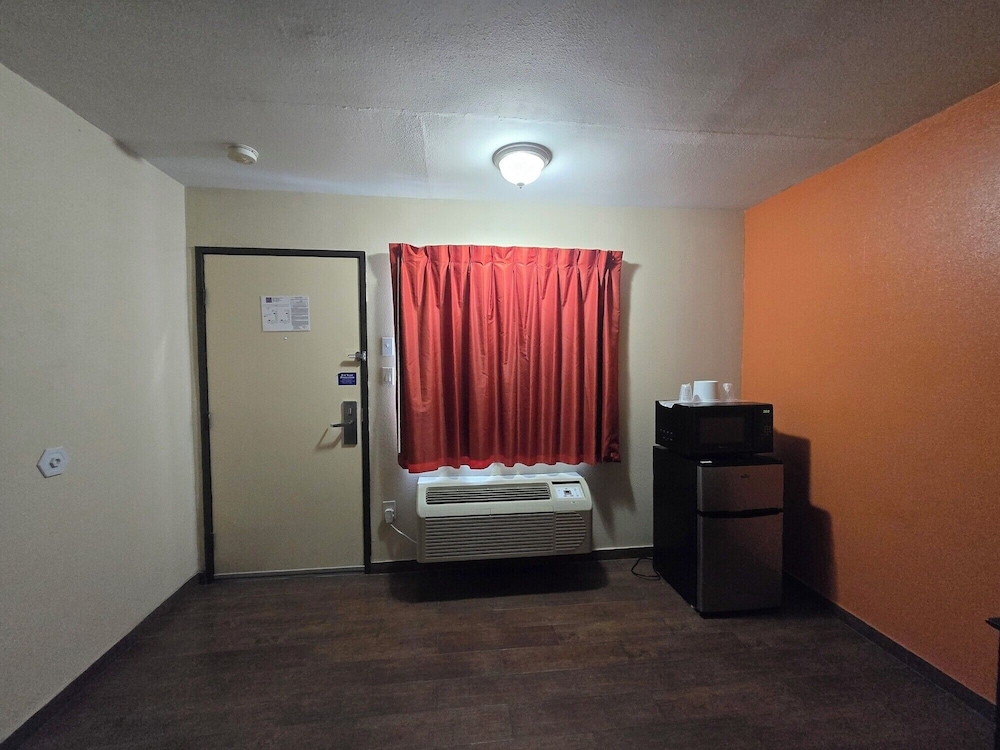 Motel6 Blythe, CA - South 37/71