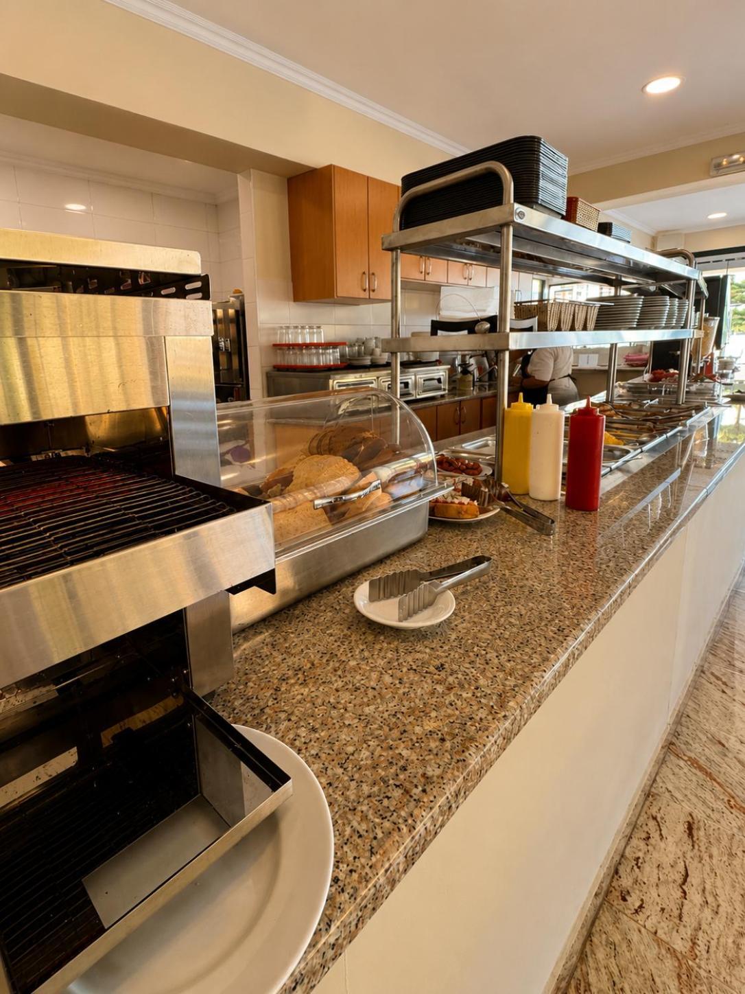 Kalias Hotel 30/51