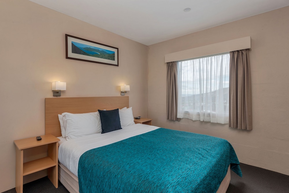BAY VIEW VILLAS 14/64
