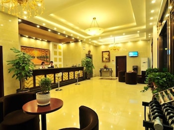 GreenTree Inn Kunming Chenggong University City HSR Station Shilin Street Express Hotel 7/57