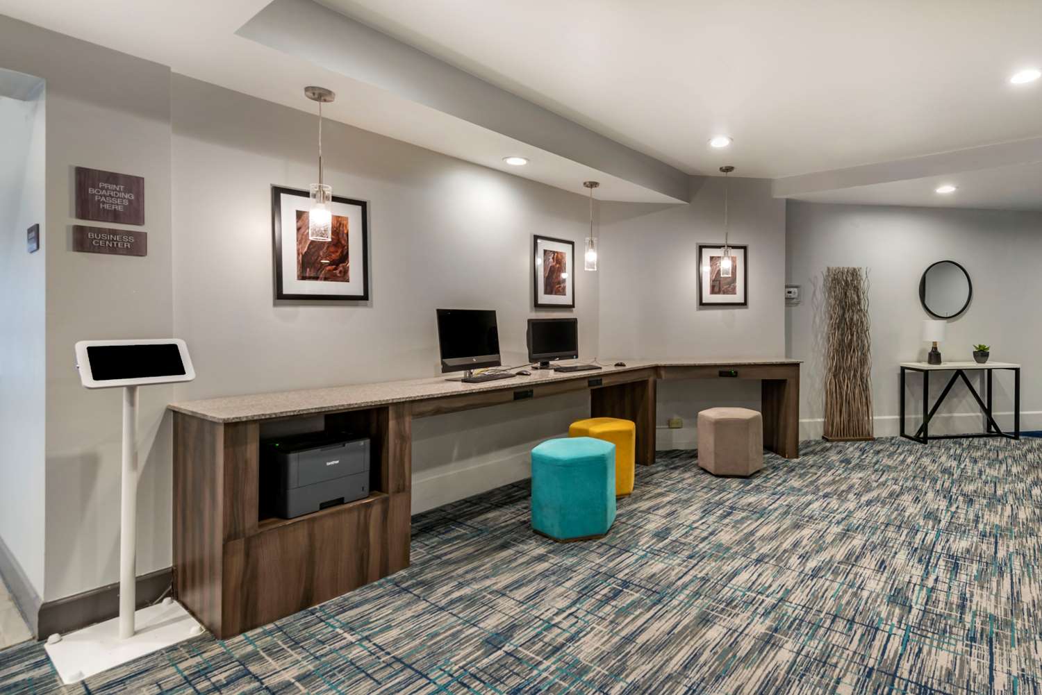 Best Western Denver East 18/37