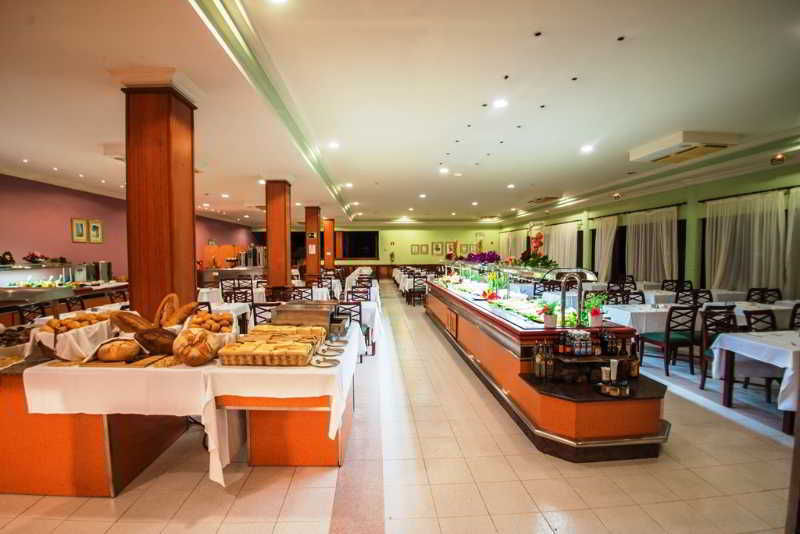 Rio Playa Blanca Hotel 10/22