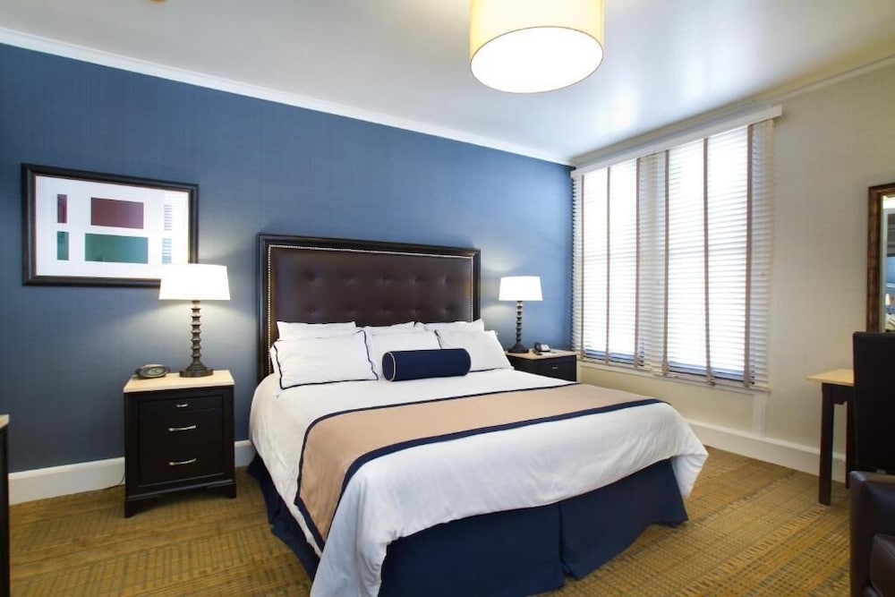 Marines Memorial Club Hotel 20/54