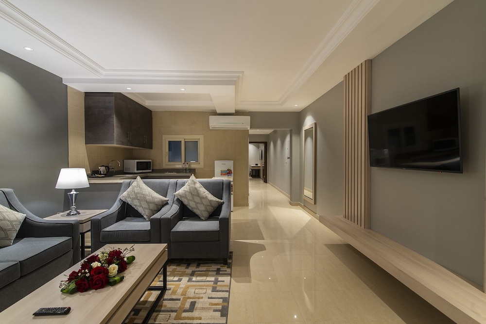 فندق انالة تبوك(Enala Hotel Apartments- Tabuk) 29/33