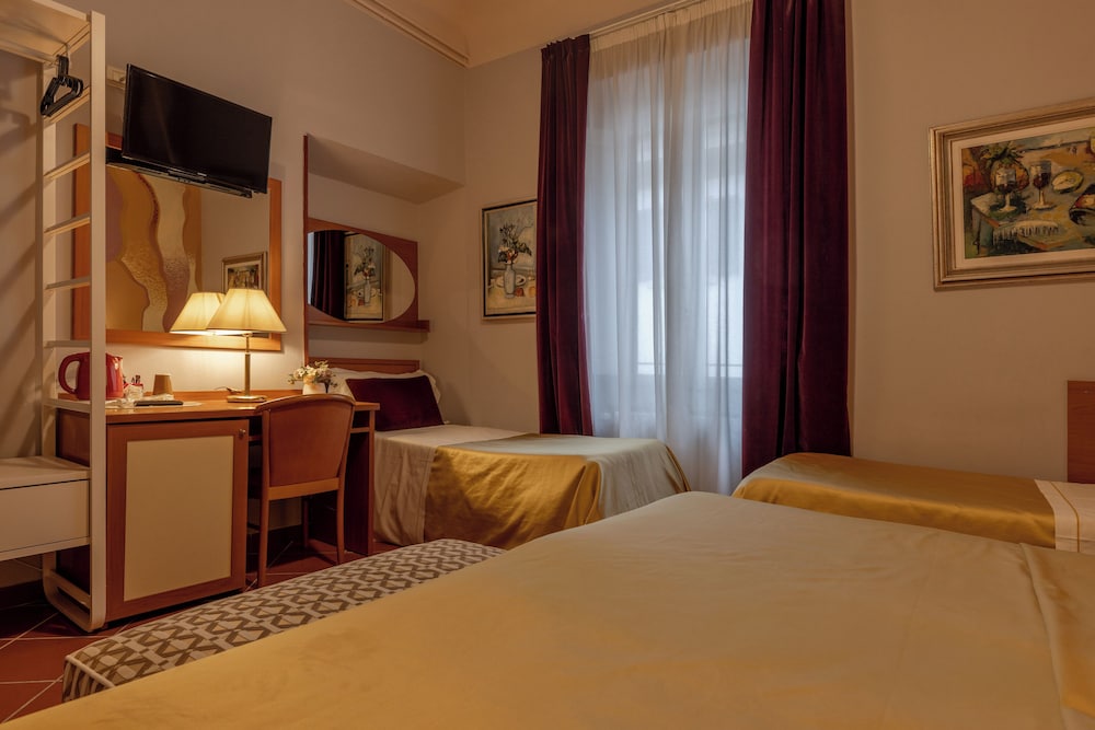 Hotel Maxim 31/72