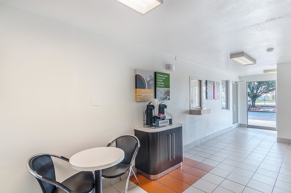 Motel6 Ardmore, OK 45/54