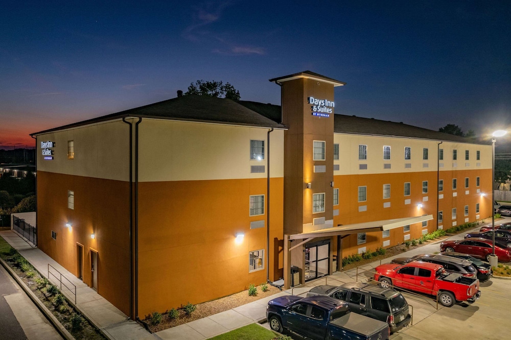 Days Inn Suites By Wyndham Horn Lake Graceland Area 2/29