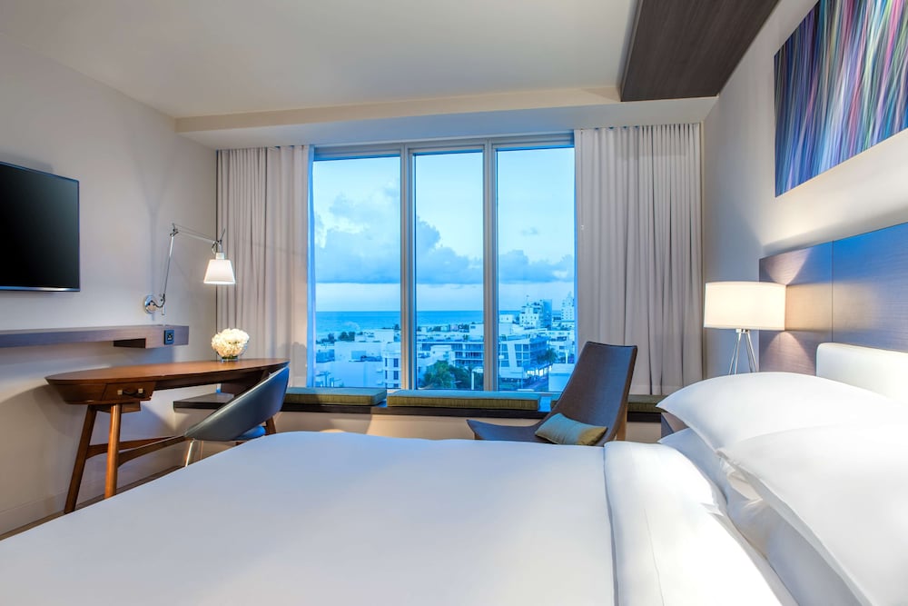 Hyatt Centric South Beach Miami 45/65