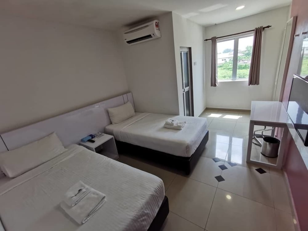 Yew Boutique Hotel 14/37