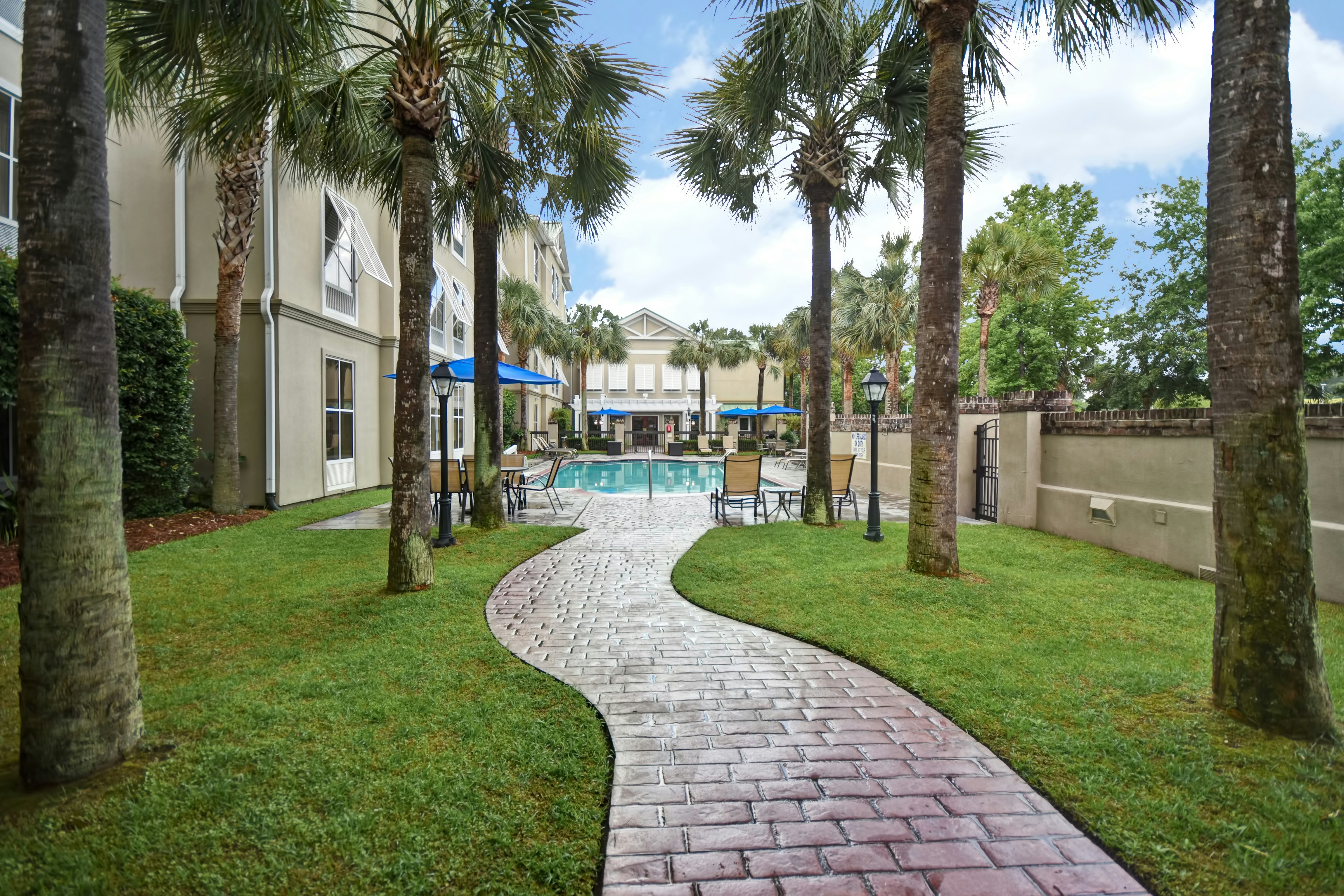 Hampton Inn Suites Charleston West Ashley 53/56