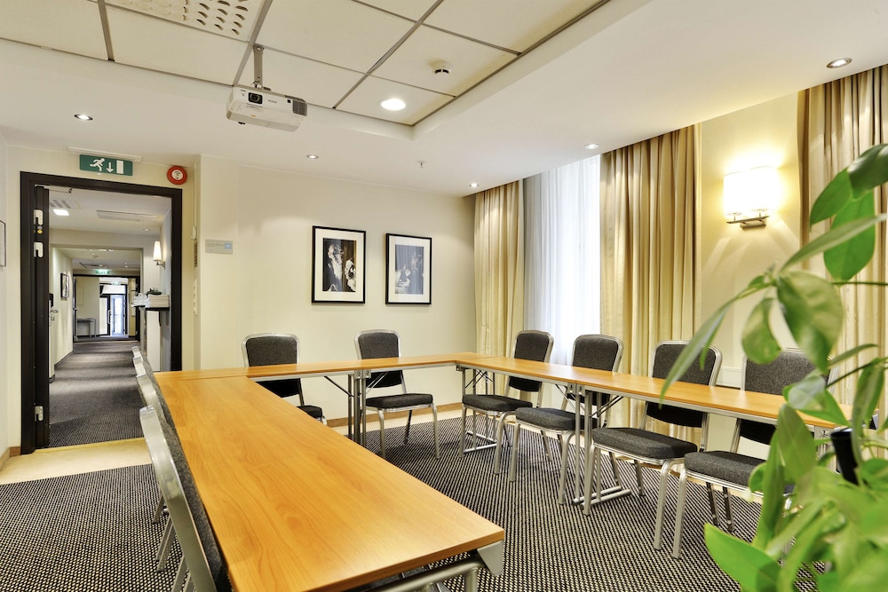 Scandic Holberg 48/55