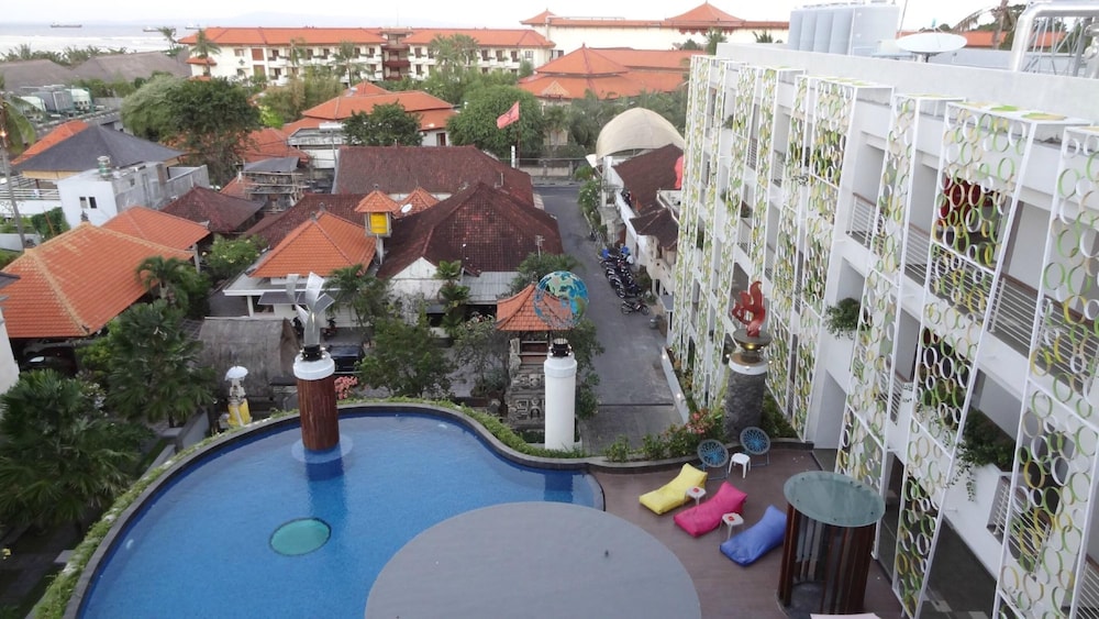Ion Bali Benoa 3/73