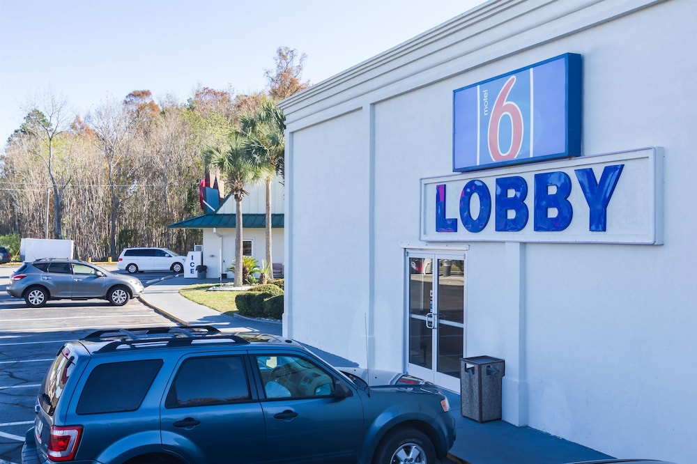 Motel6 Townsend, GA 48/55