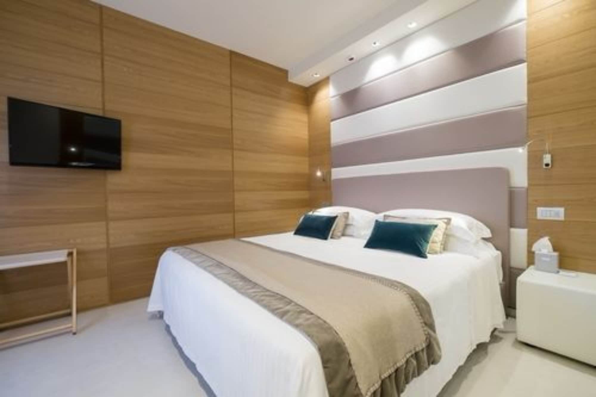 1 BEDROOM, COMFORT, APARTMENT