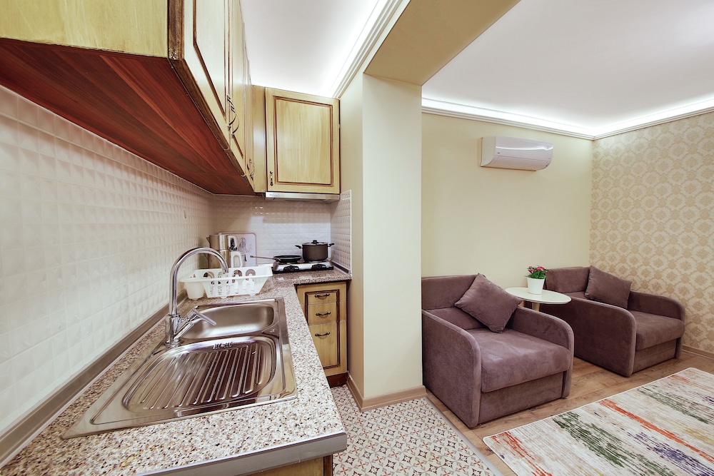 KATELYA HOTEL 62/78