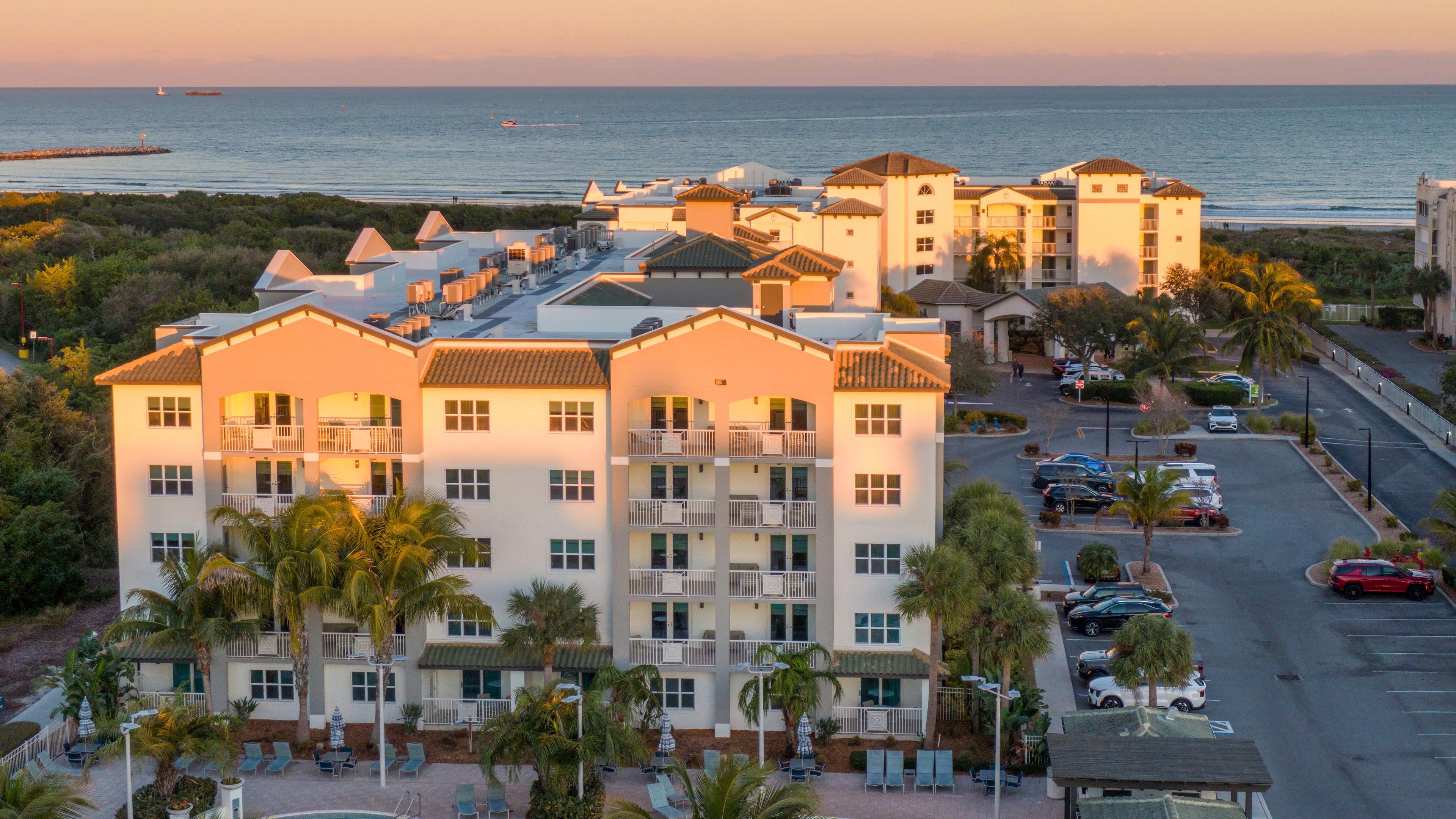 Holiday Inn Club Vacations Cape Canaveral Beach Resort 4/82