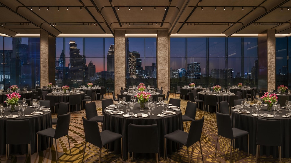 Andaz One Bangkok, By Hyatt 36/48