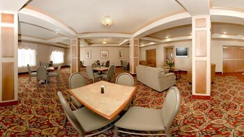 Comfort Inn & Suites Lubbock West 31/34