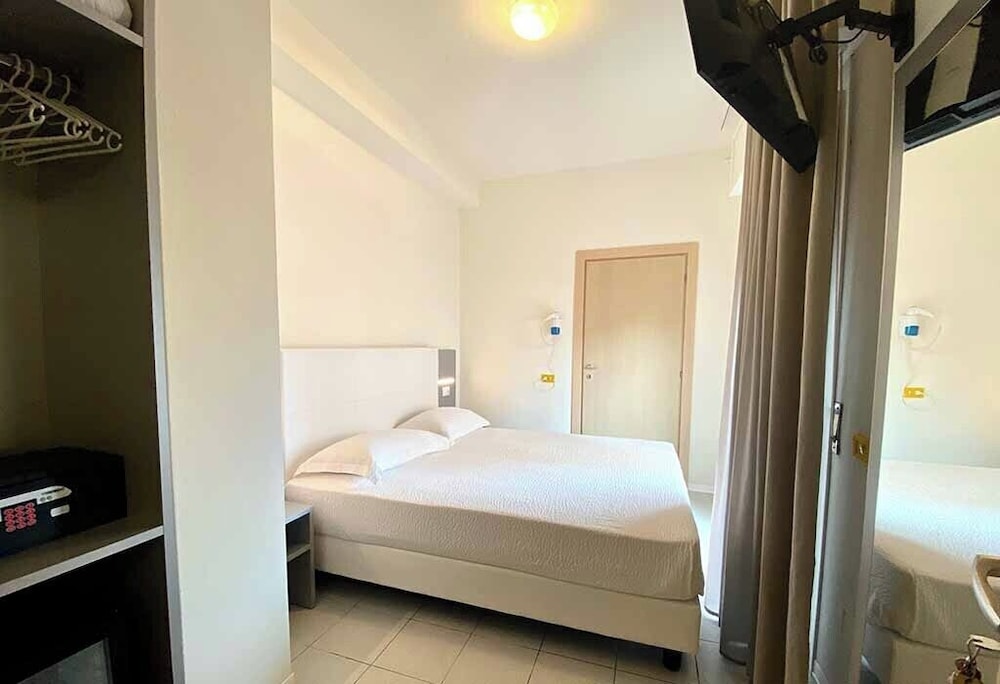Hotel Aron 19/50