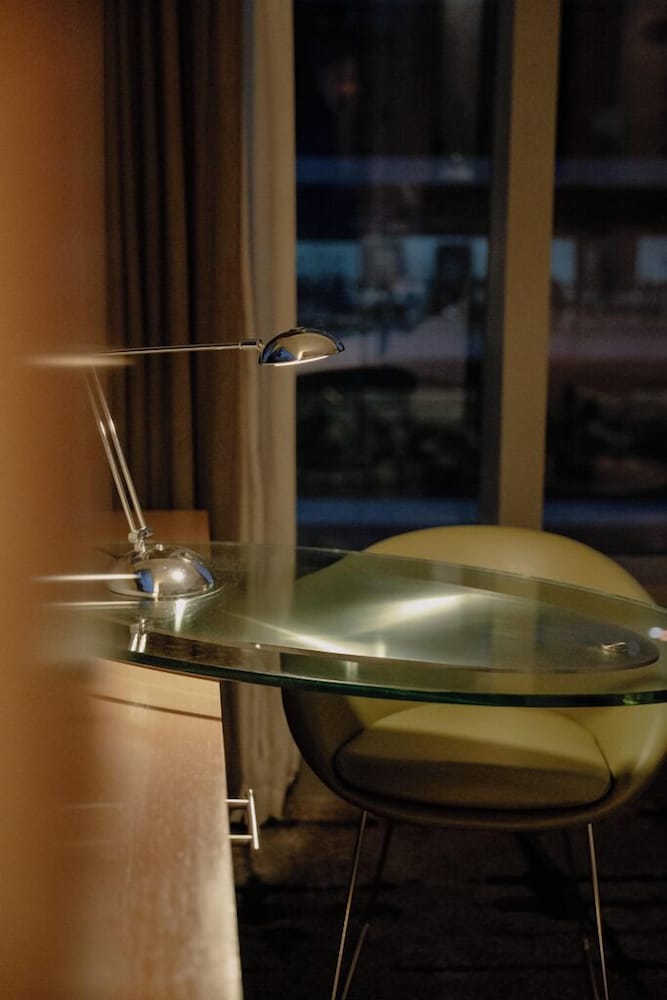 Media One Hotel Dubai, WorldHotels Crafted 55/97