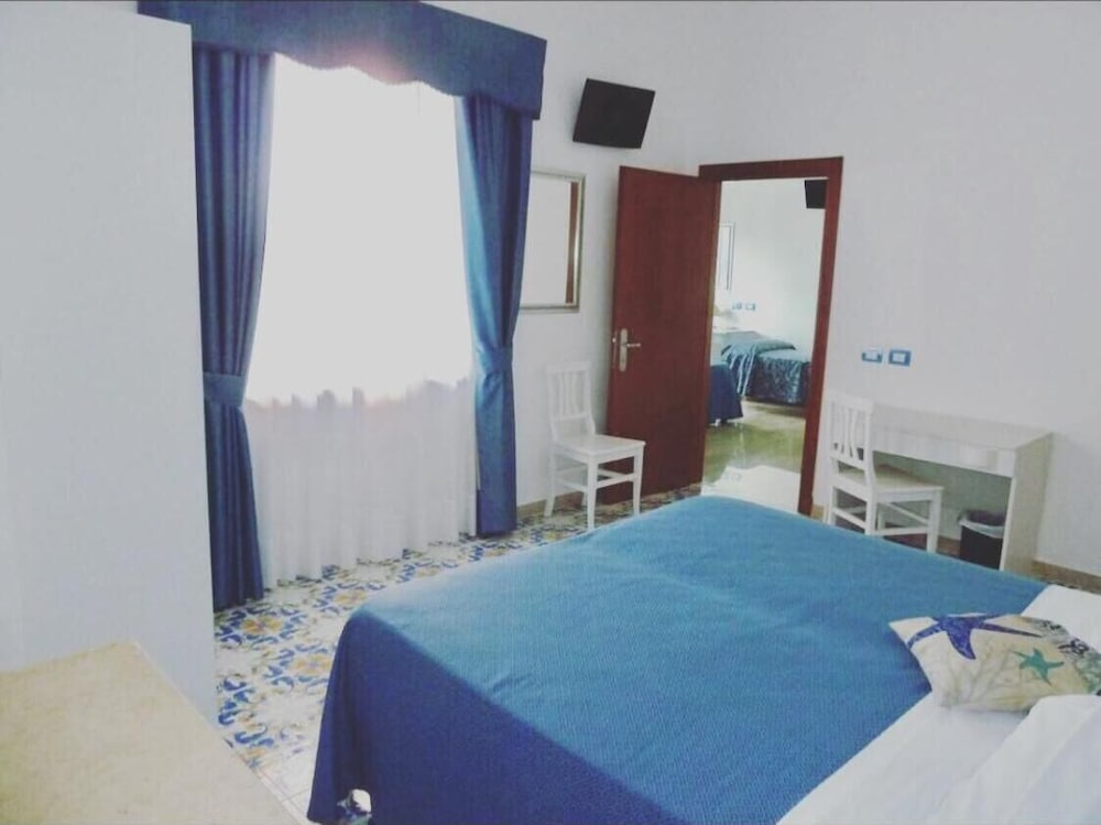 Hotel Britannia 25/73