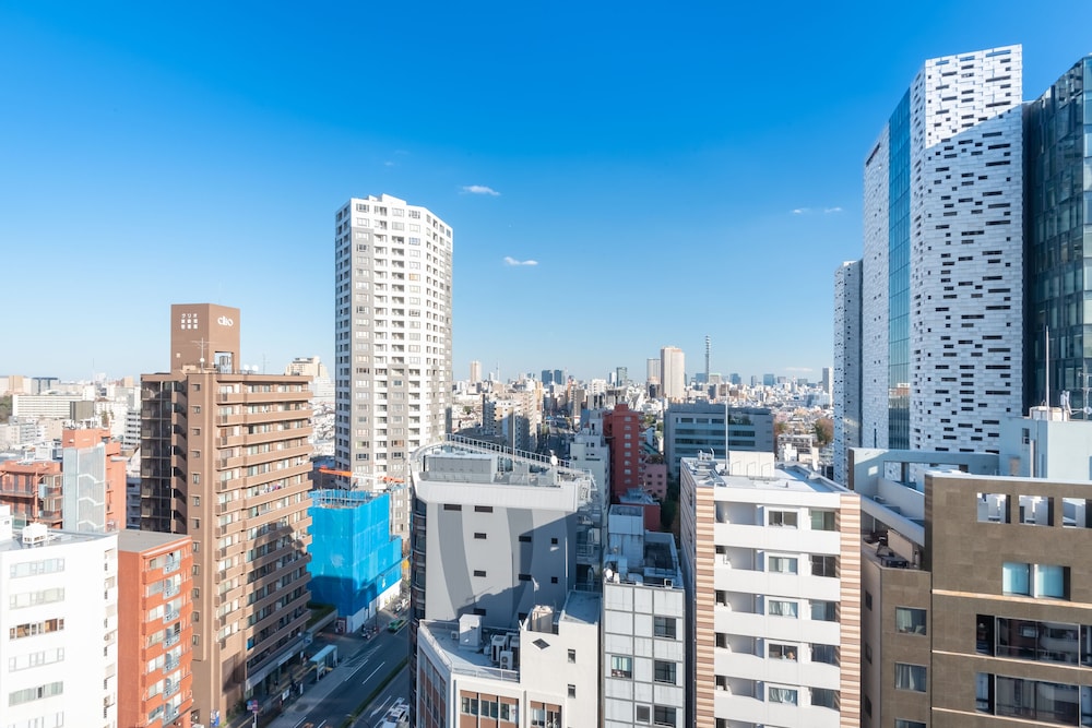 E Hotel Higashi Shinjuku 61/63