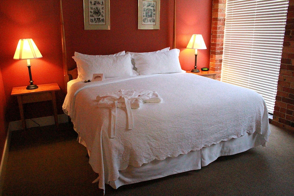 The Historic Brookstown Inn, Trademark Collection by Wyndham 23/72