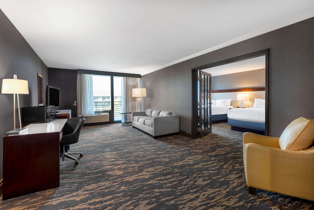 Wyndham Lancaster Resort and Convention Center 28/50