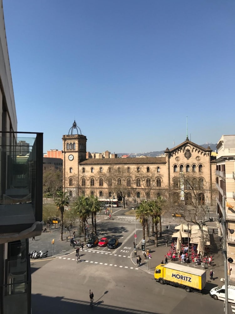 Hotel Chic&basic Lemon Barcelona 27/33