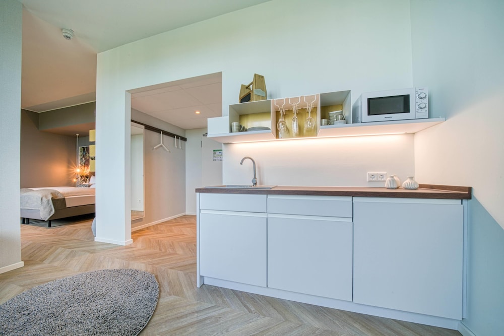 Lobby at Vienna House Easy by Wyndham Augsburg, AUGSBURG