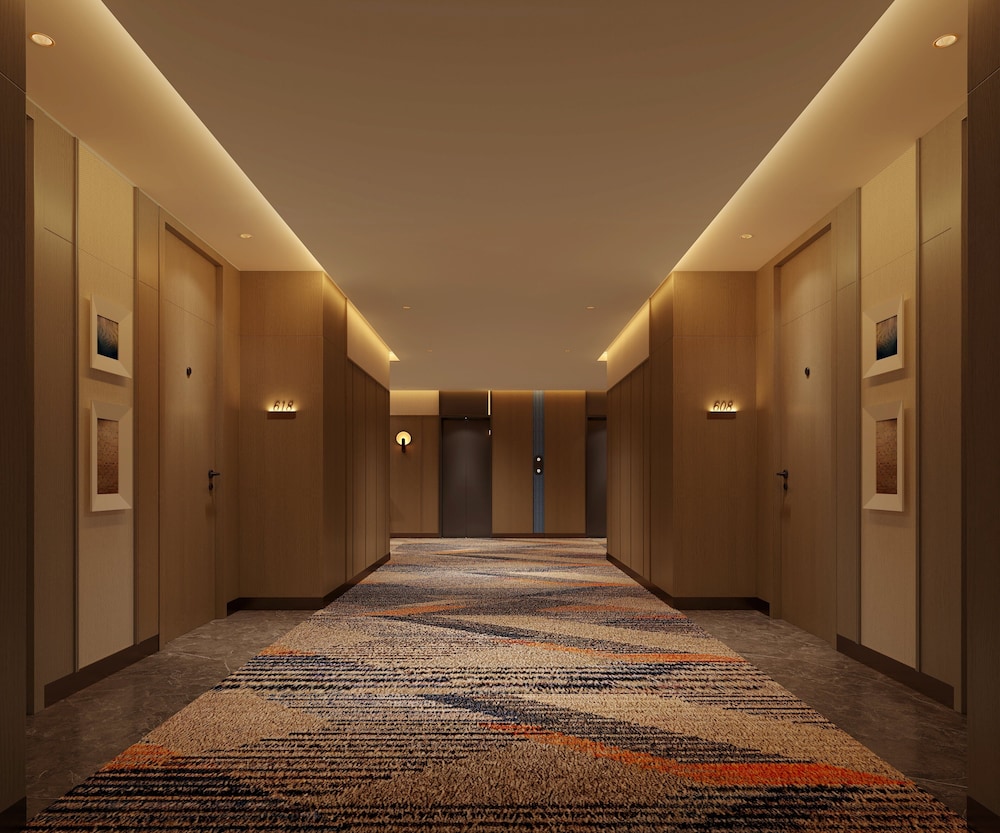 YiWu Zhonglian Kaixin Hotel 72/75