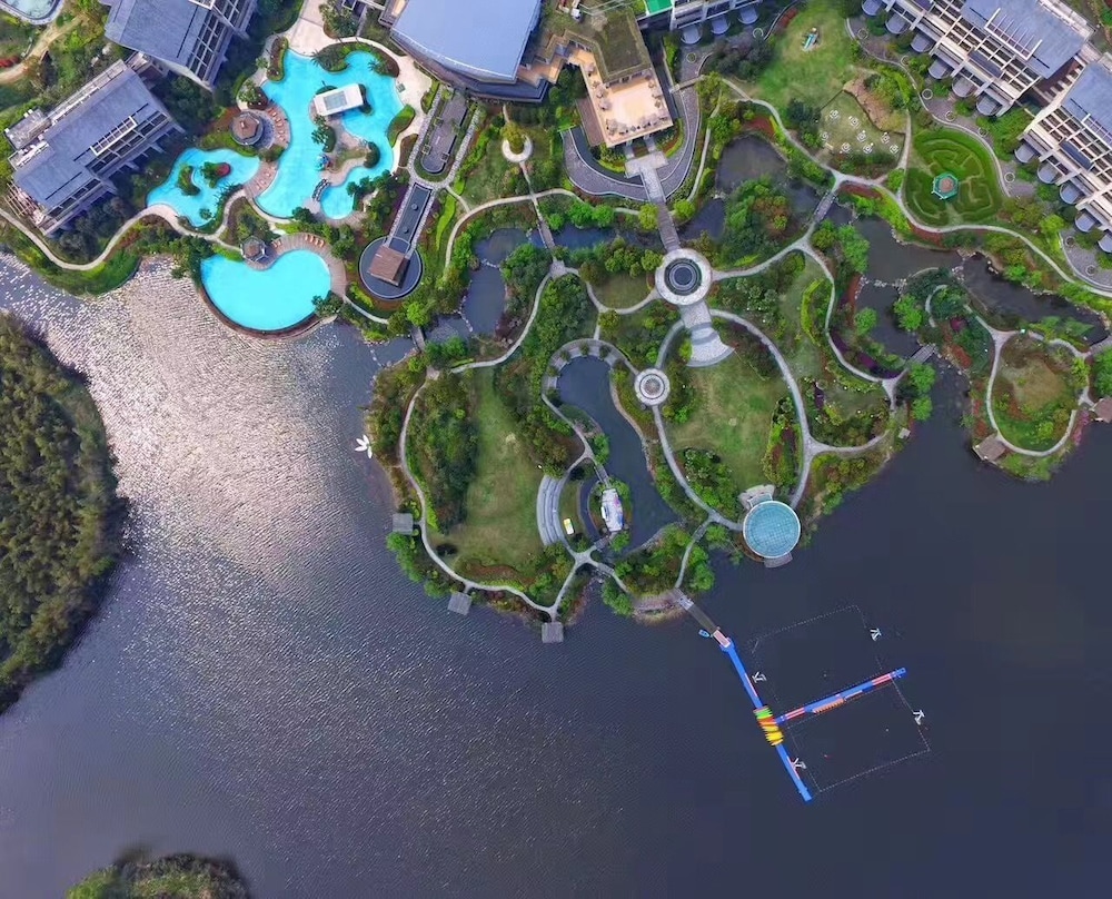 New Century Resort Jiu Long Lake Ningbo 50/53