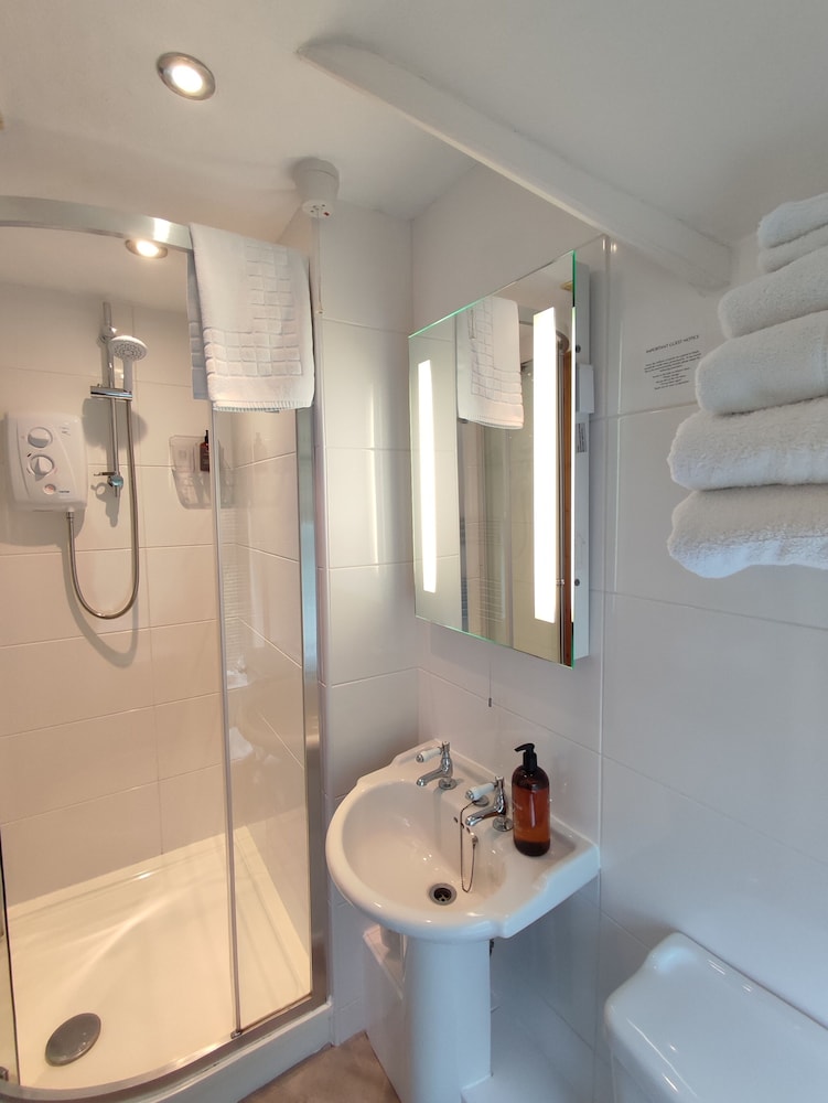 Anton Guest House Bed and Breakfast 46/50