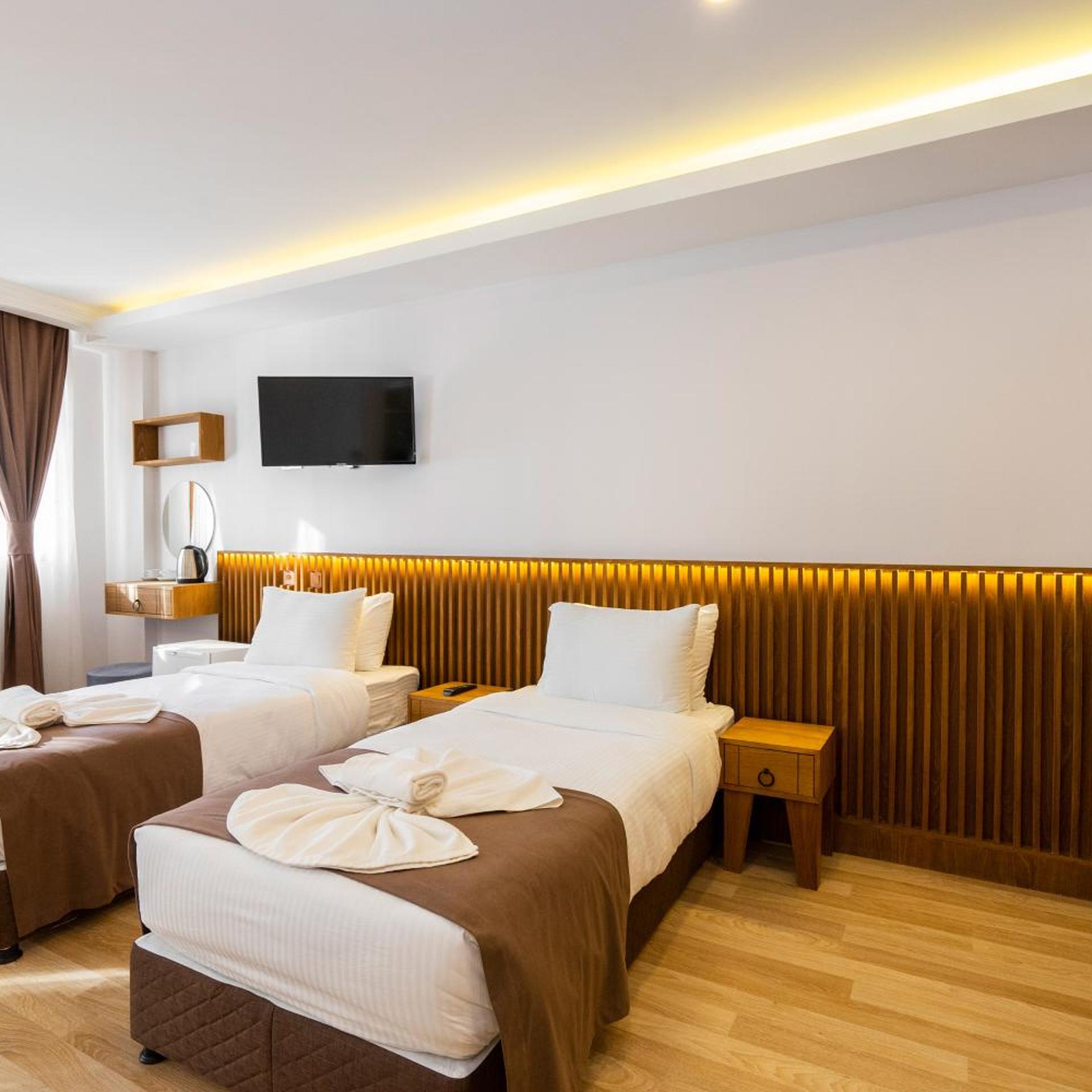 غرفة ديلوكس ثلاثية، Castillo Rojo Hotel Istanbul 7/10