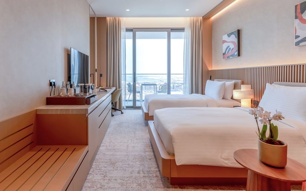 DELUXE, TWIN BEDS, SEA VIEW