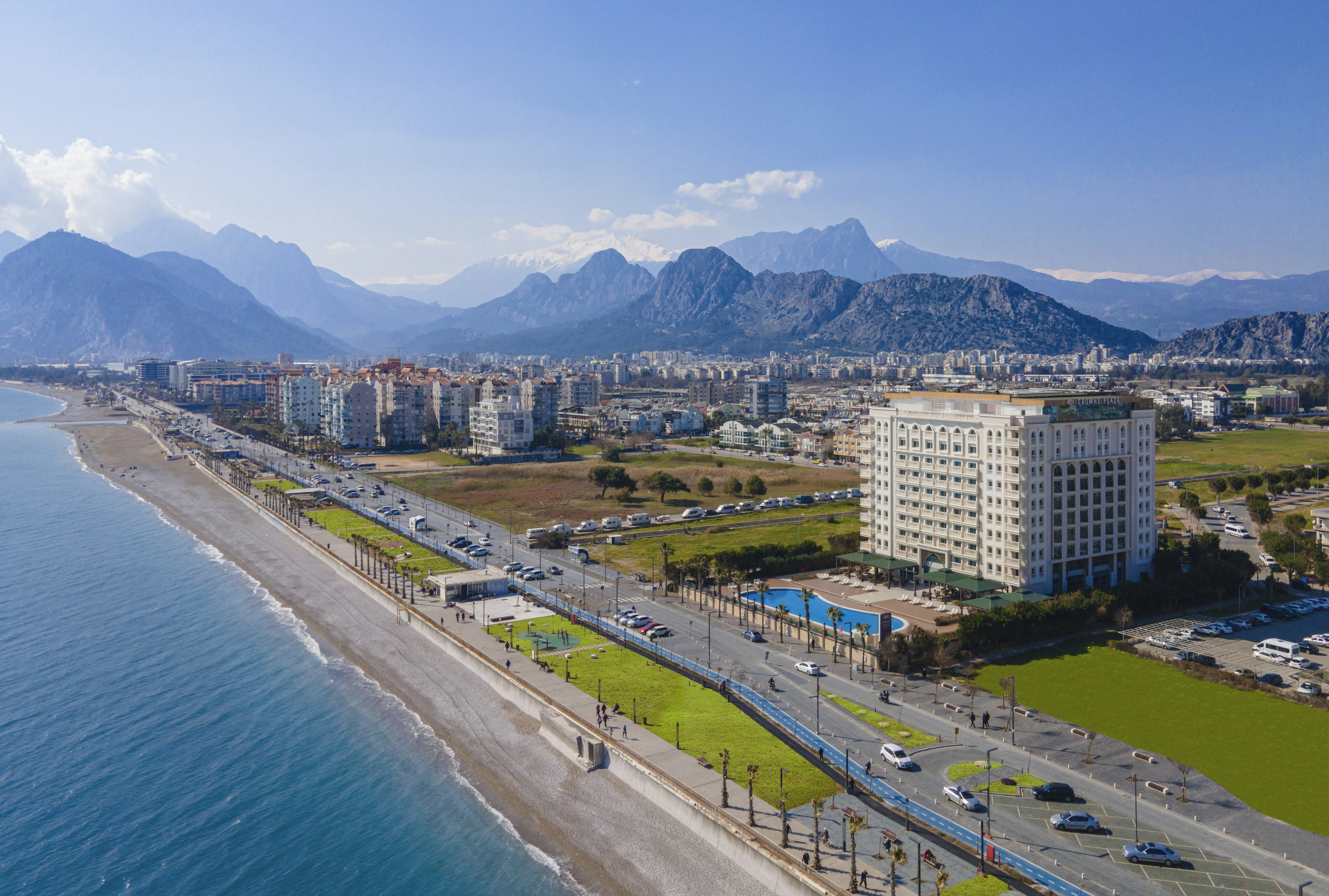 Crowne Plaza Antalya 80/83