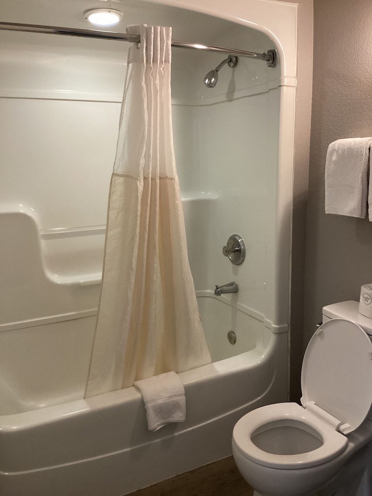 Motel6 San Dimas, CA - Los Angeles 42/46
