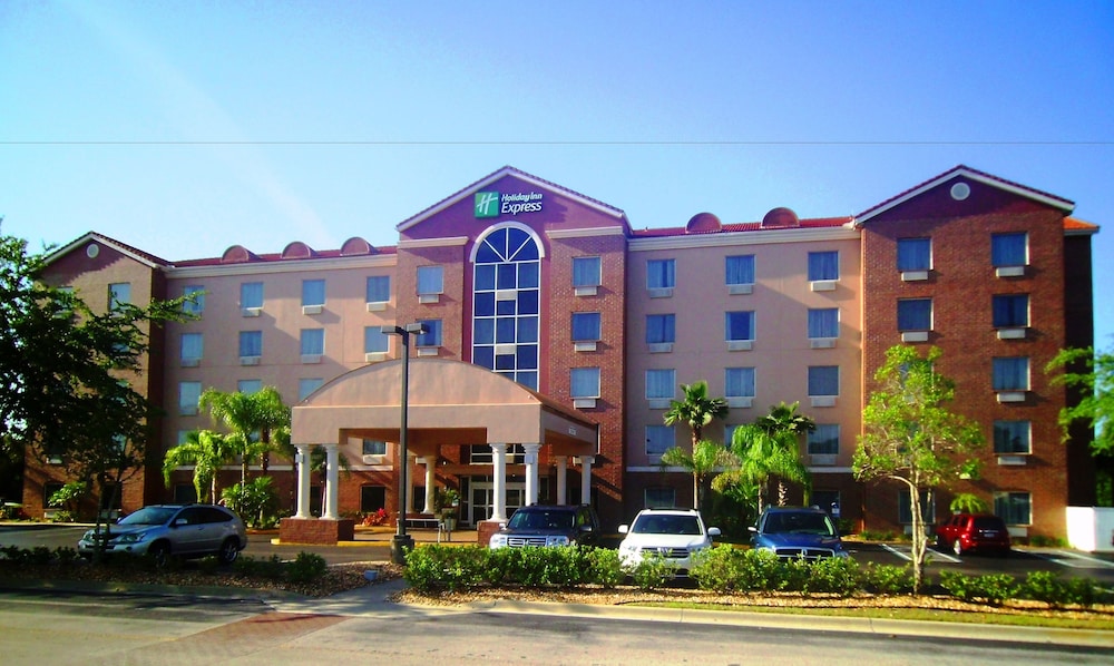 Holiday Inn Express Hotel And Suites Orange City 3/63