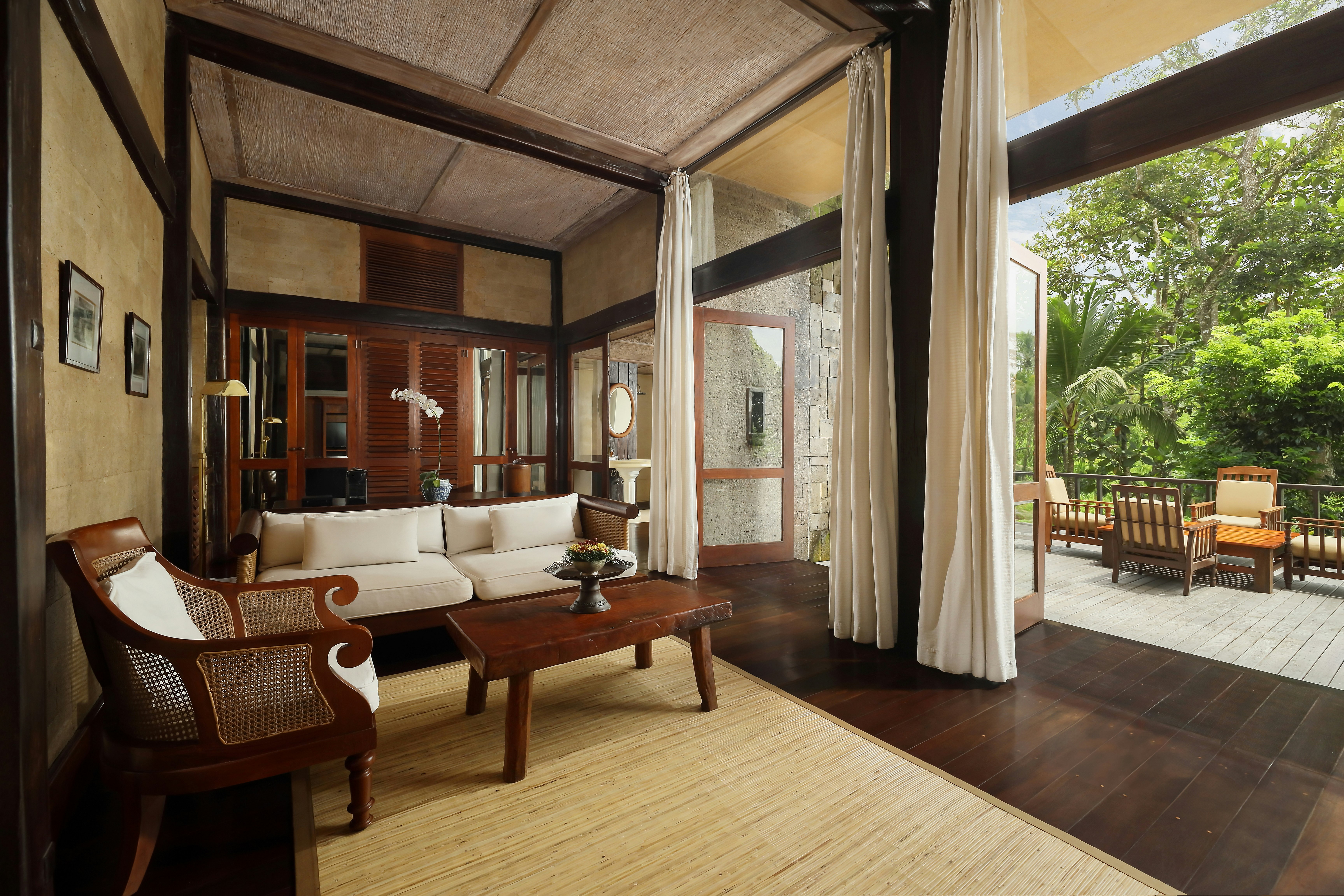 COMO SHAMBHALA ESTATE 67/93