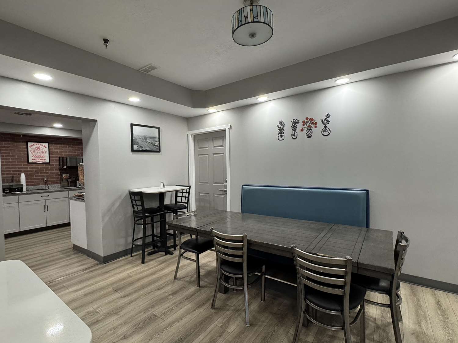 SureStay by Best Western Salt Lake City Downtown 10/23