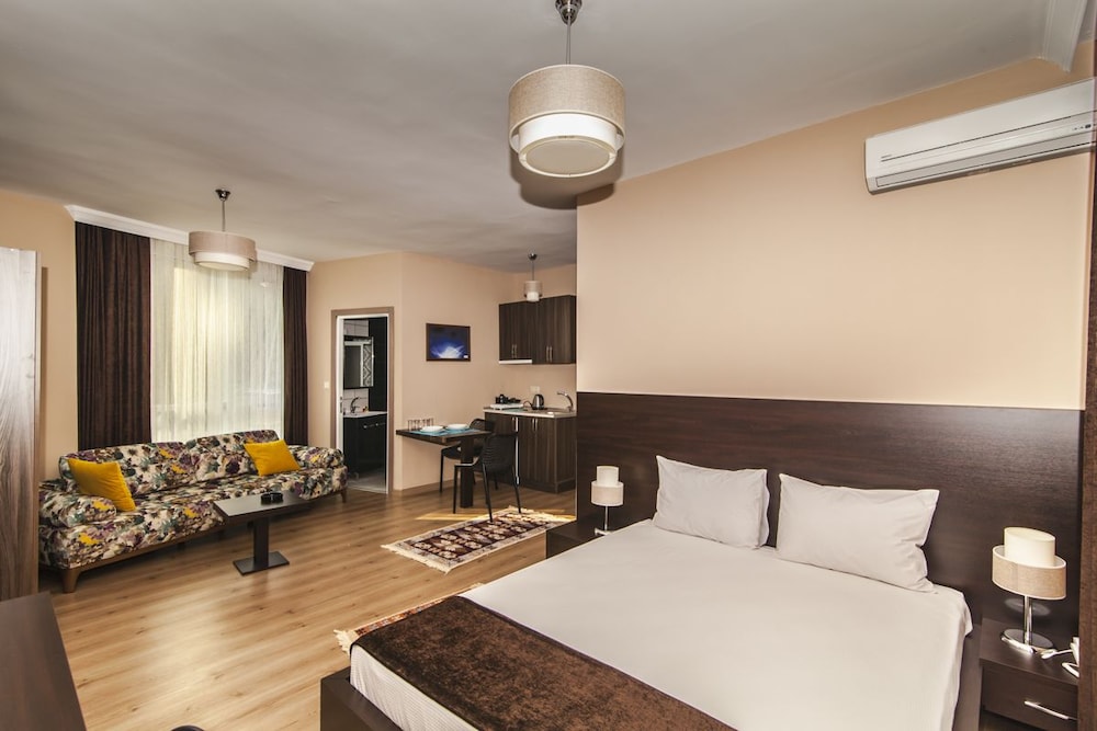 Bossuite Hotel Maltepe 18/50