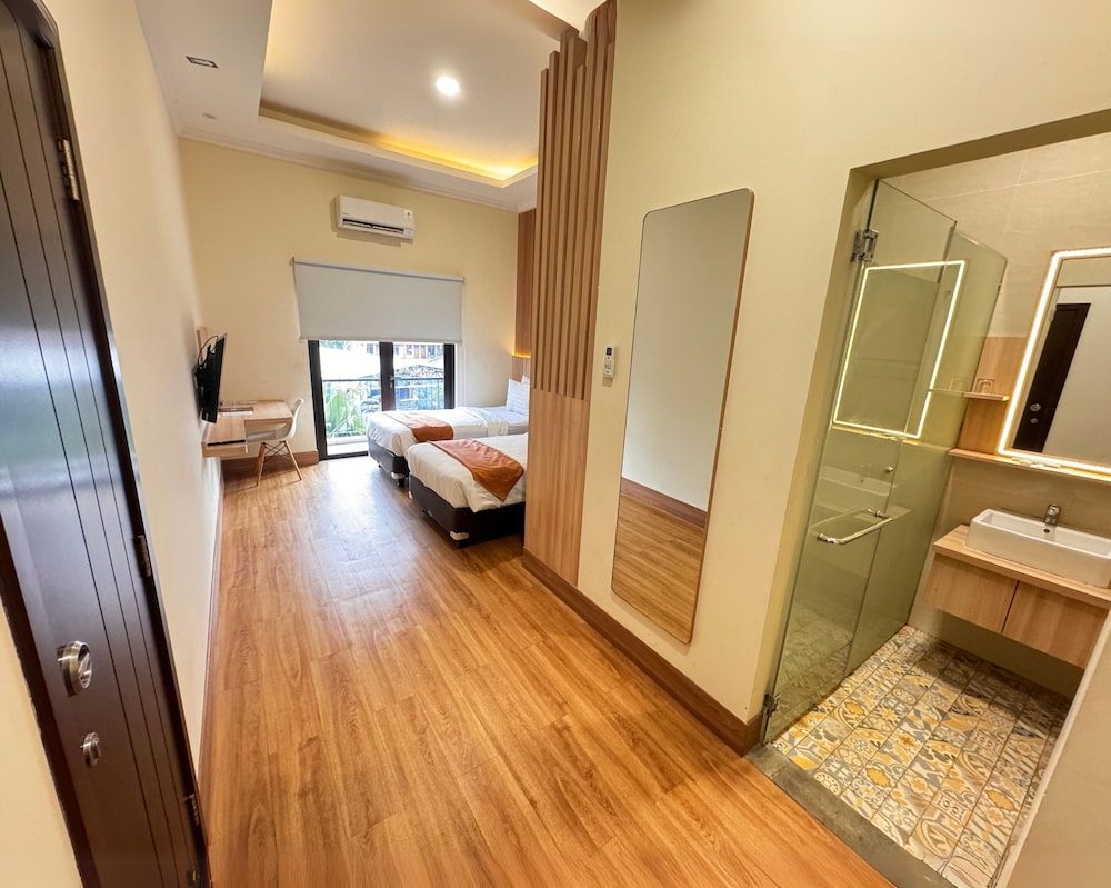 غرفة بريميير بسريرين منفصلين بإطلالة على المدينة بشرفة بغرفة نوم واحدة، D'Bamboo Suites 2/3
