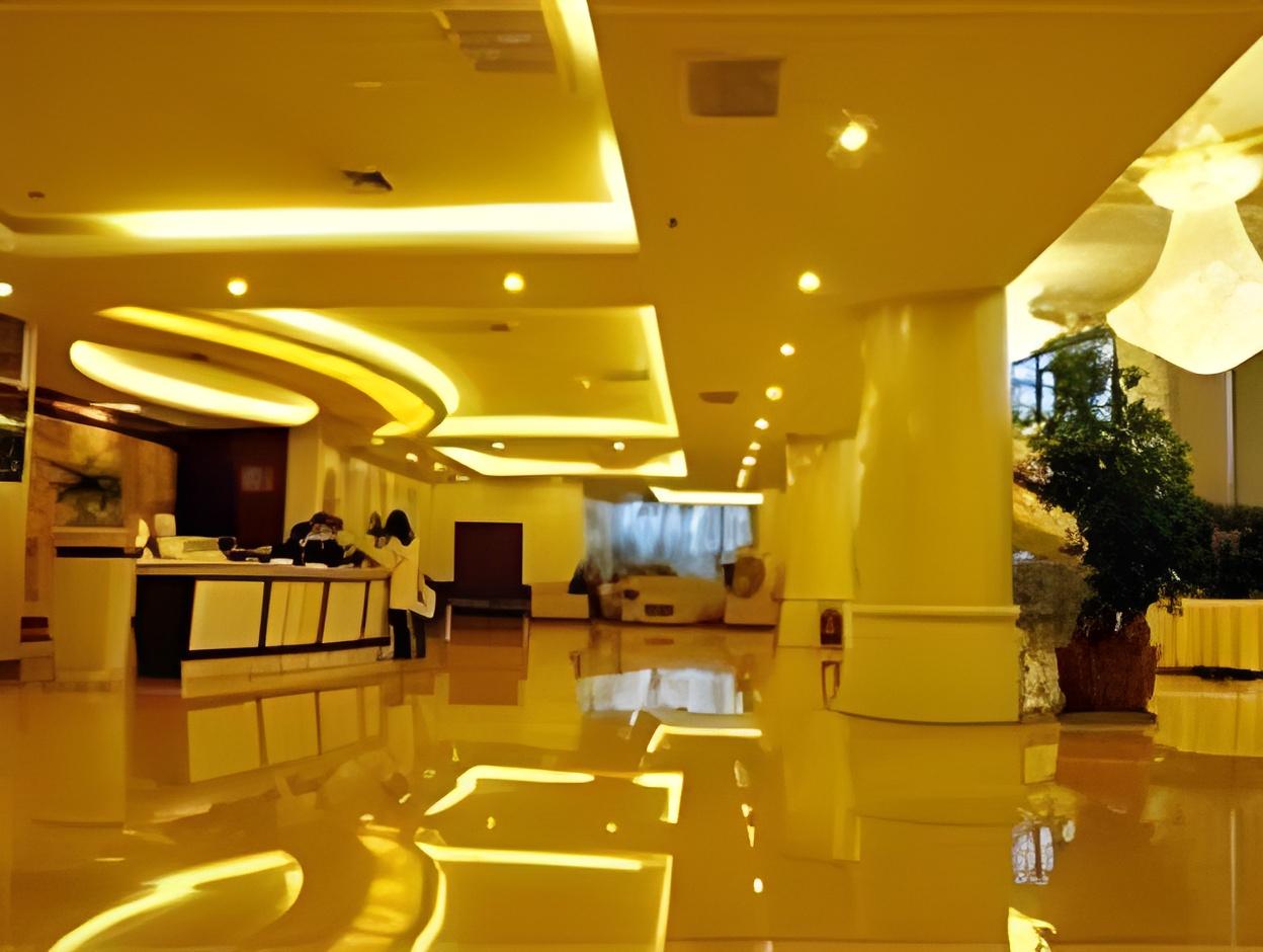 Plateau Pearl Hotel (Kunming Yongzhong Road) 8/66