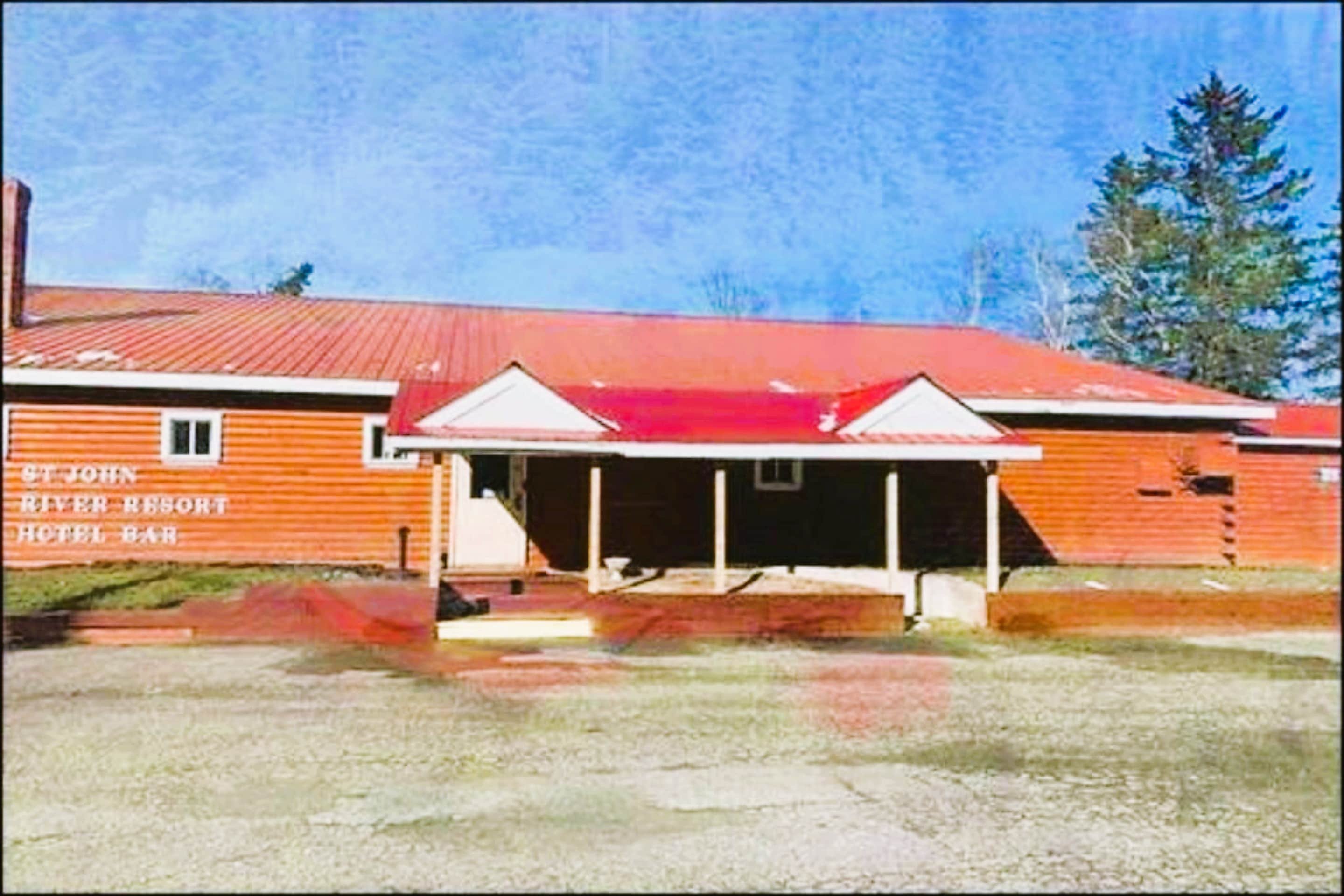 Love Hotels St John River at Fort Kent ME 54/59