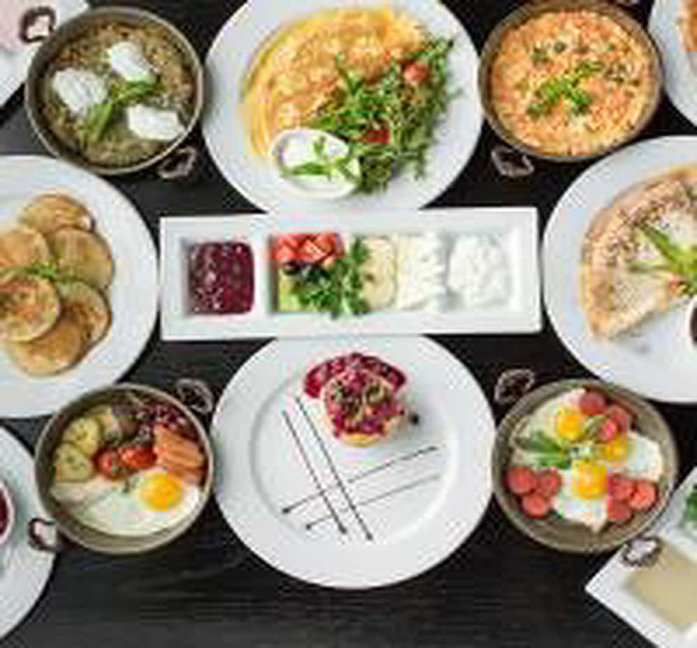 restaurant cafeteria