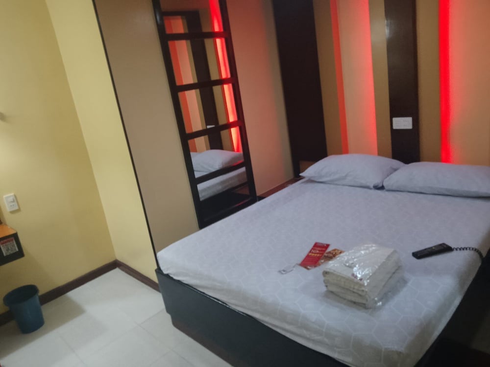 Hotel Sogo Avenida 12/35