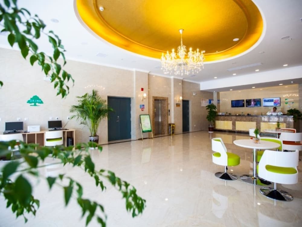 Lobby at GREENTREE INN YANCHENG DONGTAI HUIYANG ROAD GUOFU HOTEL, YANCHENG