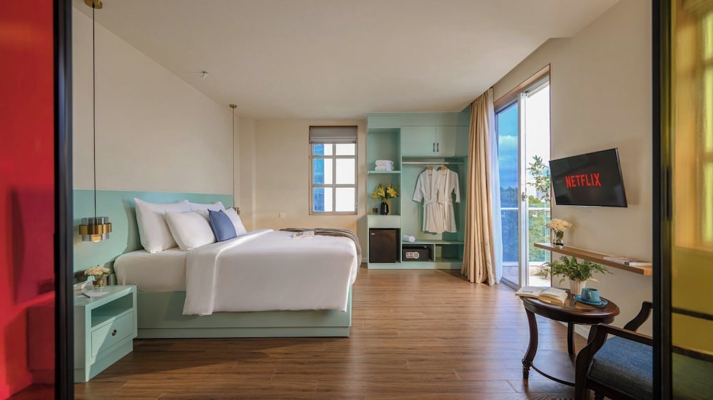 M Village Hotel Tao Dan Park, a brand of Modern Village Lifestyle 24/50