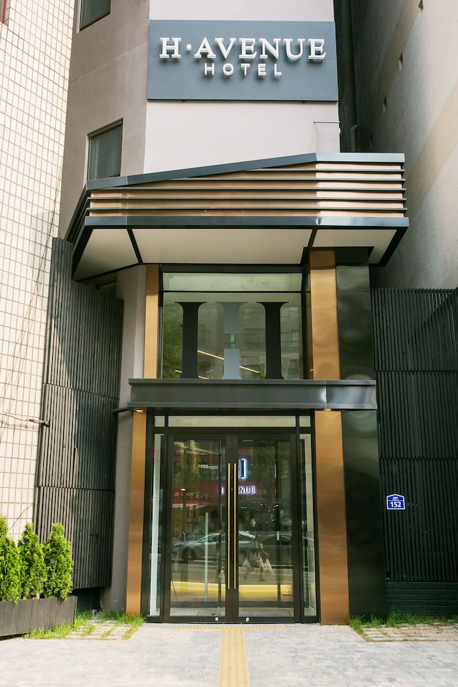 H Avenue Hotel Shinchon & Idae 2/50